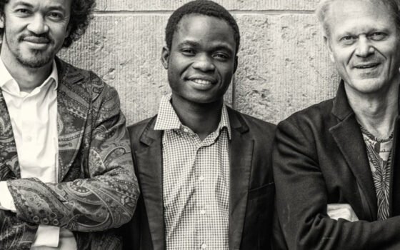 IBIYEWA joue 'Vendredi Magnifique'