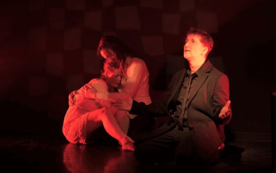 Antigone a la folie theatre